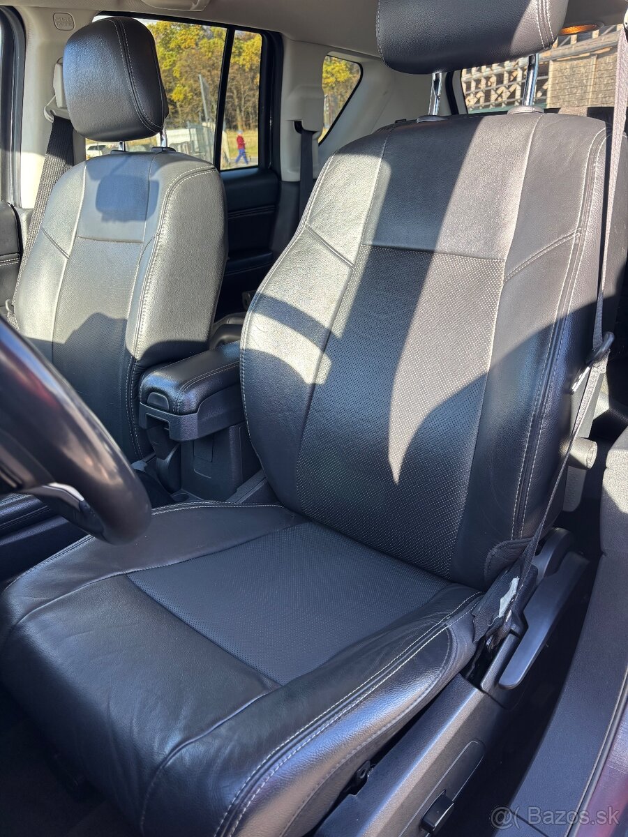 Jeep Compass 2.2L I4 CRD Limited 4x4 - 11