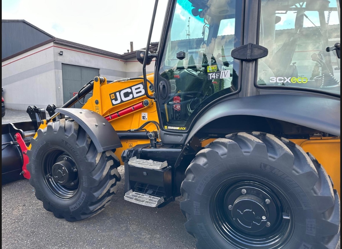 JCB 3CX - 11