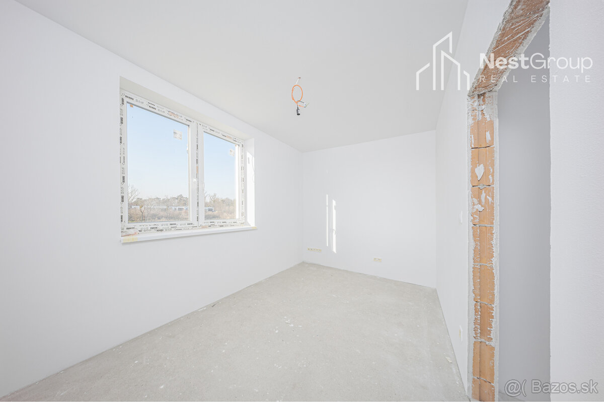 PREDAJ NOVOSTAVBA 4-IZBOVÝ BUNGALOV, POZEMOK 300 m2, HUBICE - 11