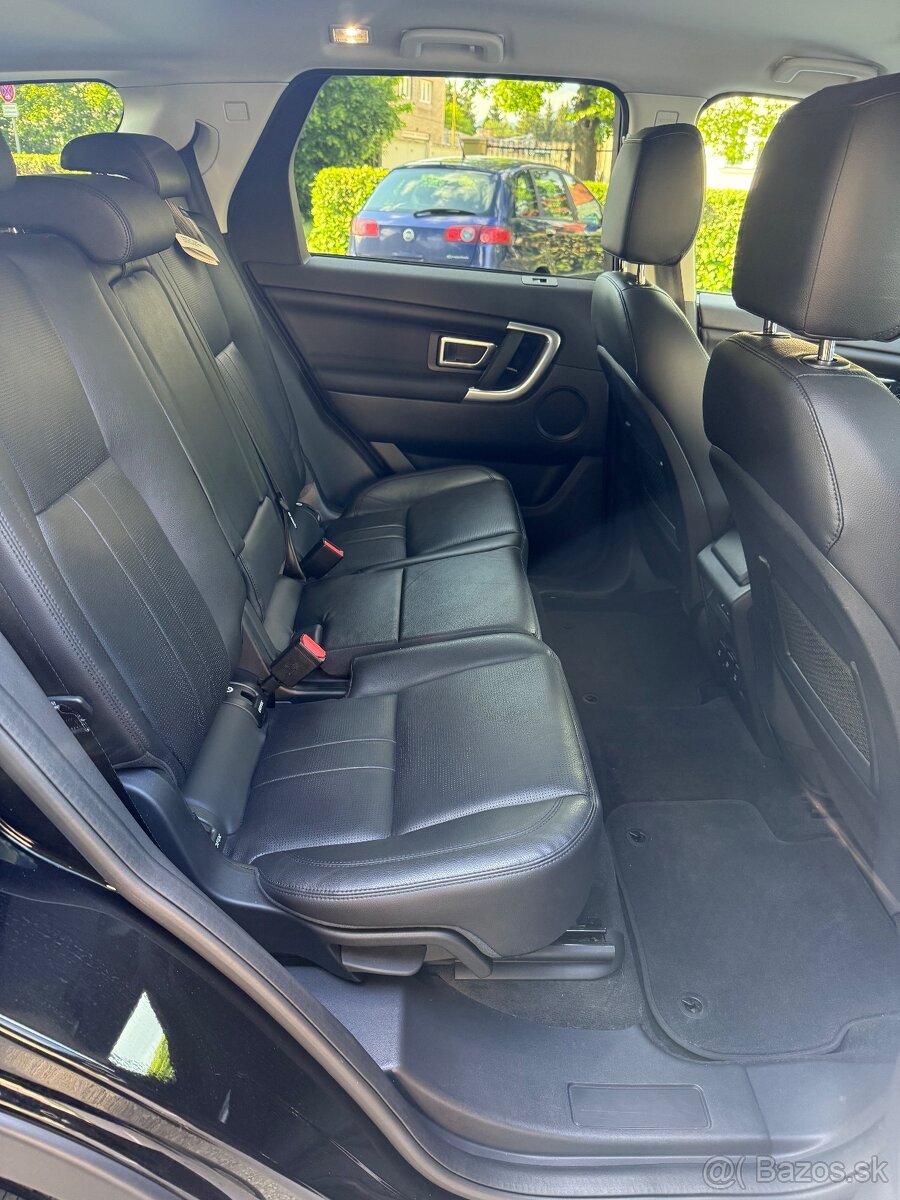 Land Rover Discovery Sport - 11