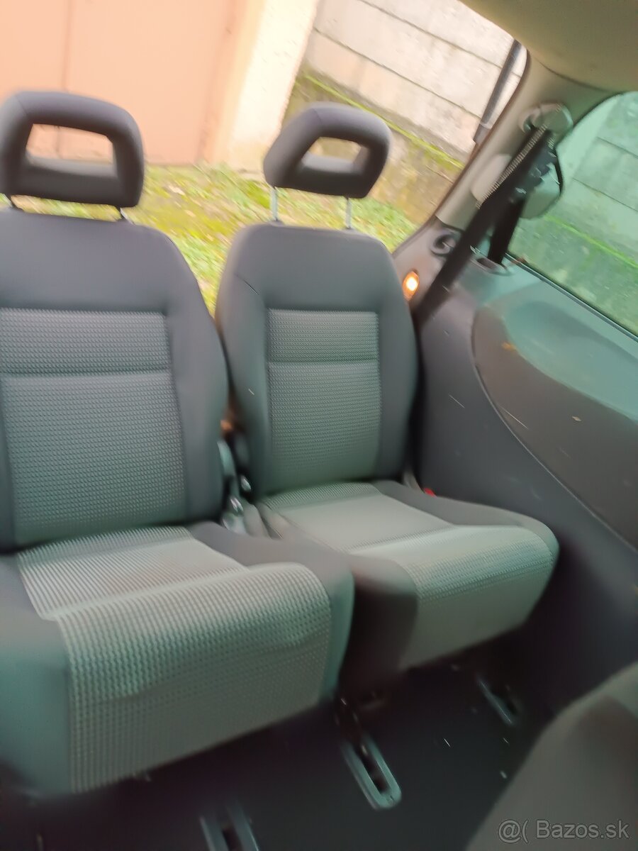 Vw Sharan 1.9 TDI 85 kw rv.2004 - 11