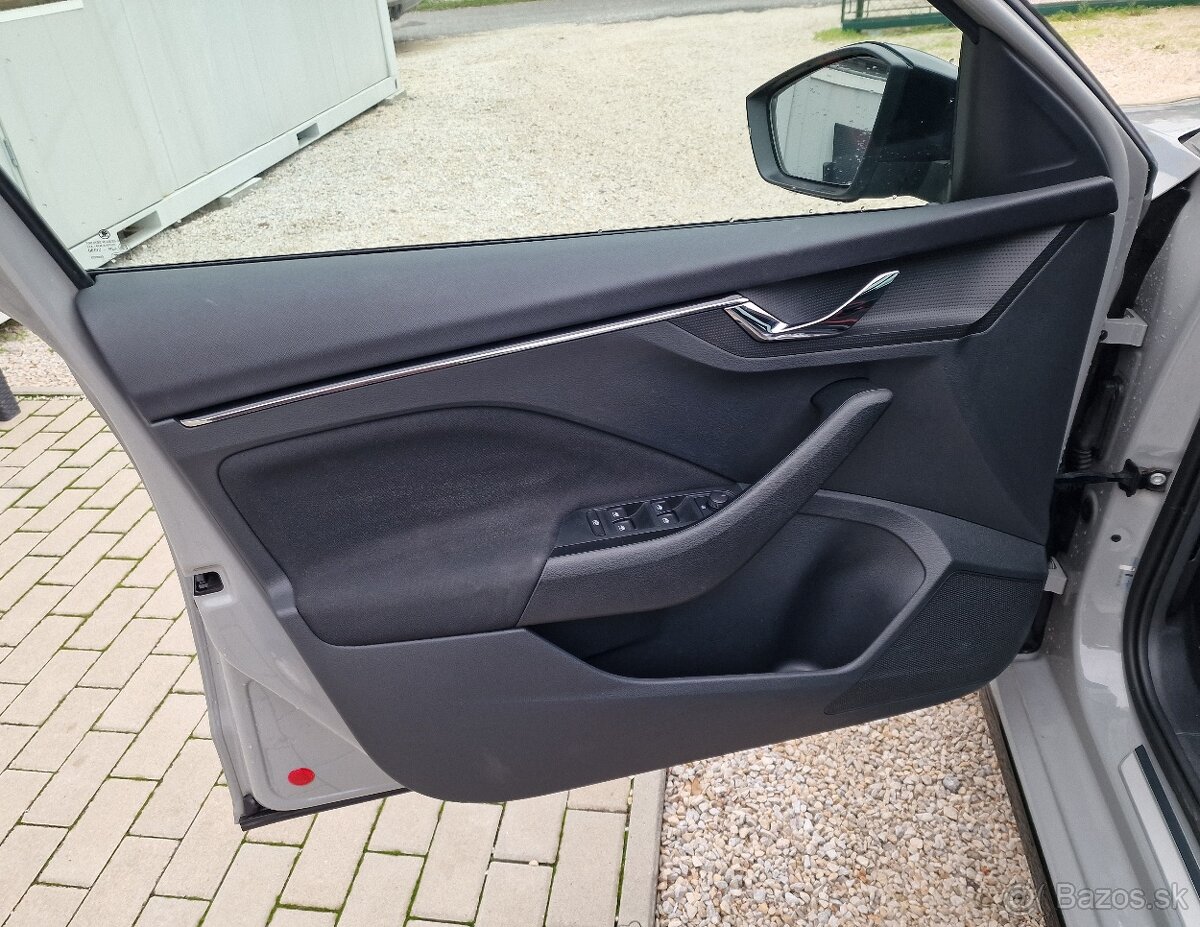 ŠKODA SCALA 1.6 TDI MONTE CARLO DSG - 11