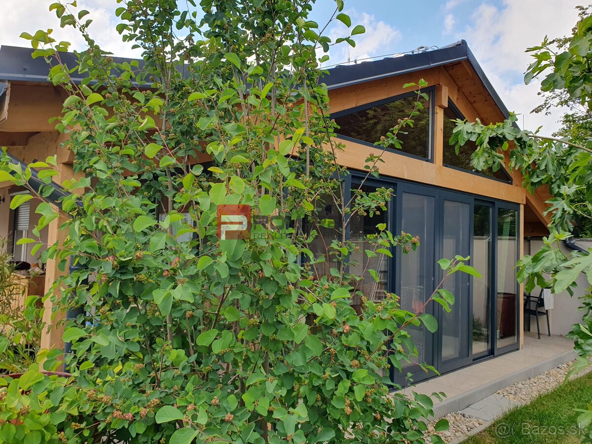 Pozemok 355 m2 so stavebným povolením malý bungalov Marianka - 11