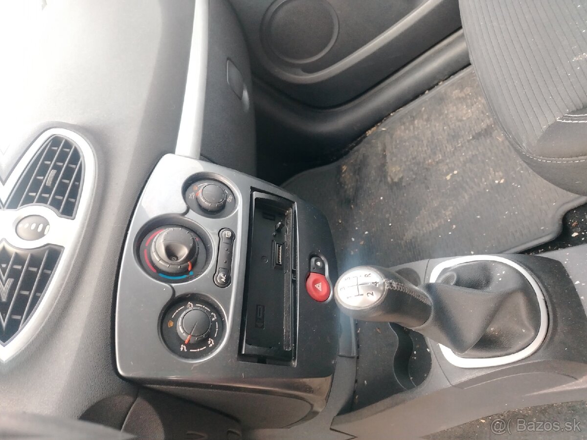 Renault Clio Face Lift 2012 - 11