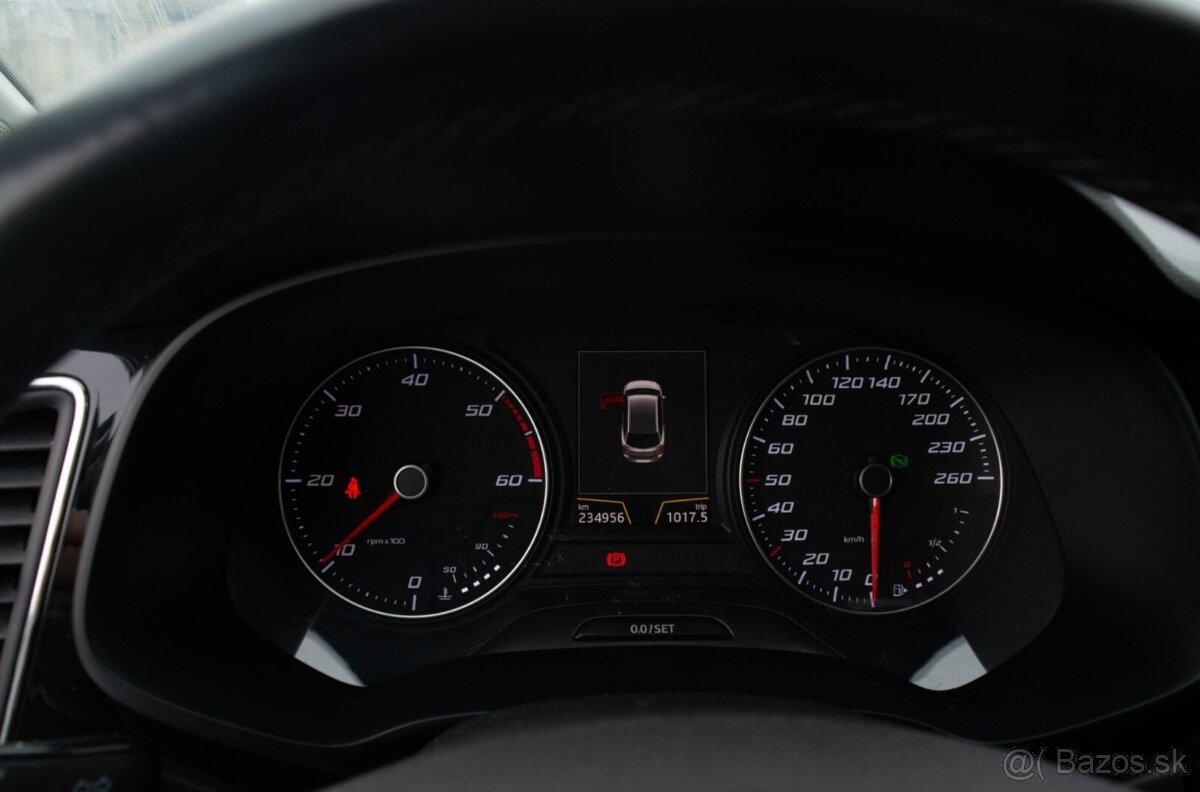 Seat Leon 1.6 TDI CR Style DSG - 11