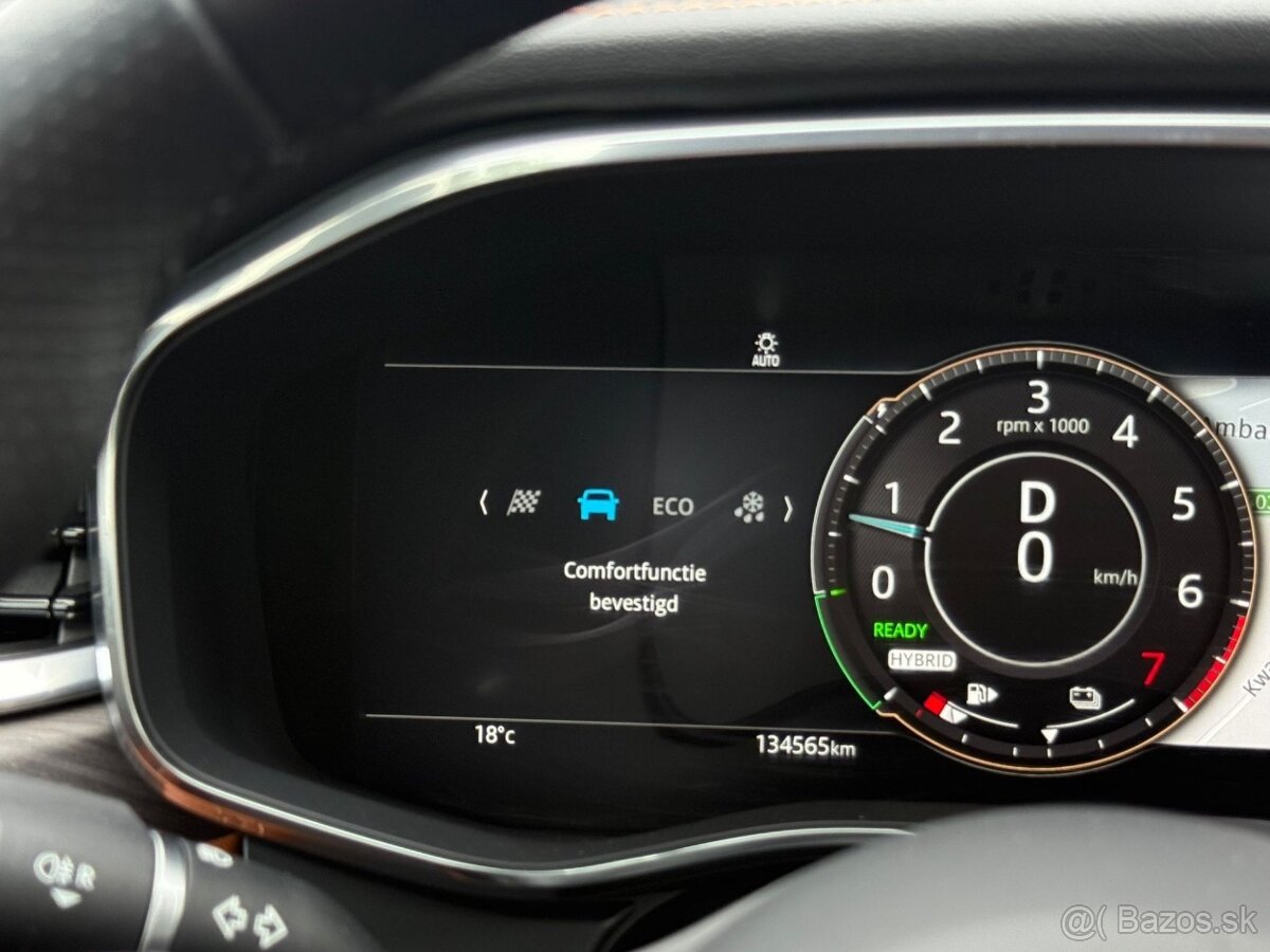 Jaguar F-pace p400e DPH - 11