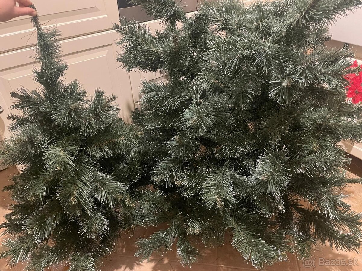 Umelý vianočný stromček - jemne zasnežená borovica - 11