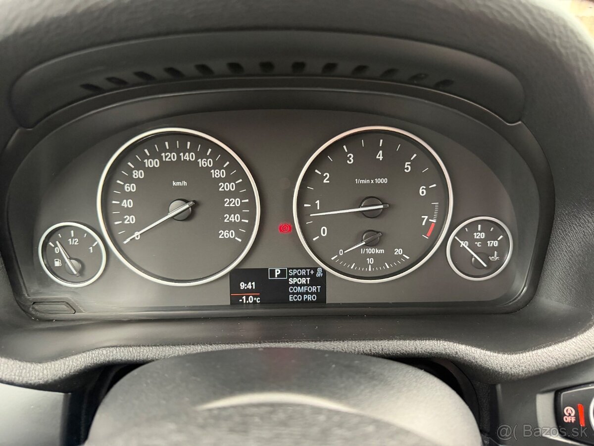 BMW X3 xDrive28i 245k A/T - 11