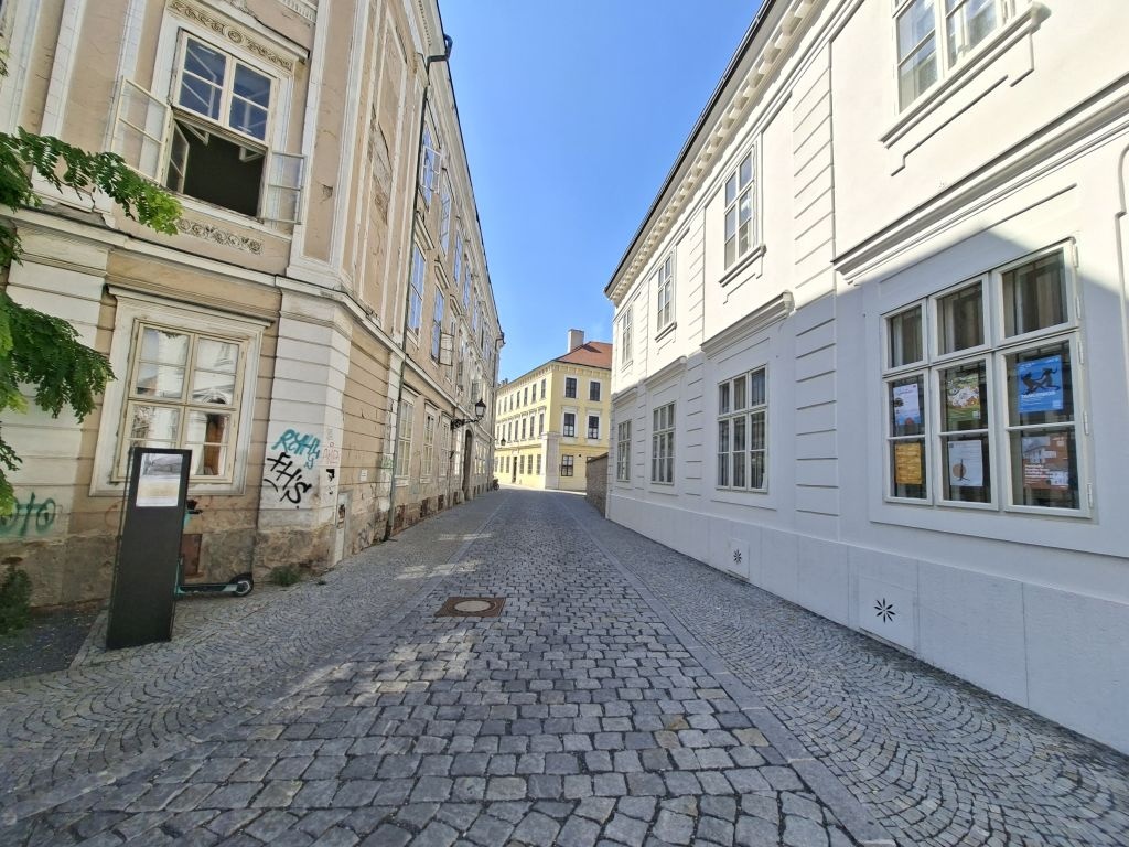 Prenájom 4i nezar. bytu na Konvetnej ul. v Starom Meste – foto 6