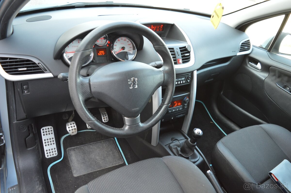 PEUGEOT 207 1,4 70kW M5 Slovenské - 11