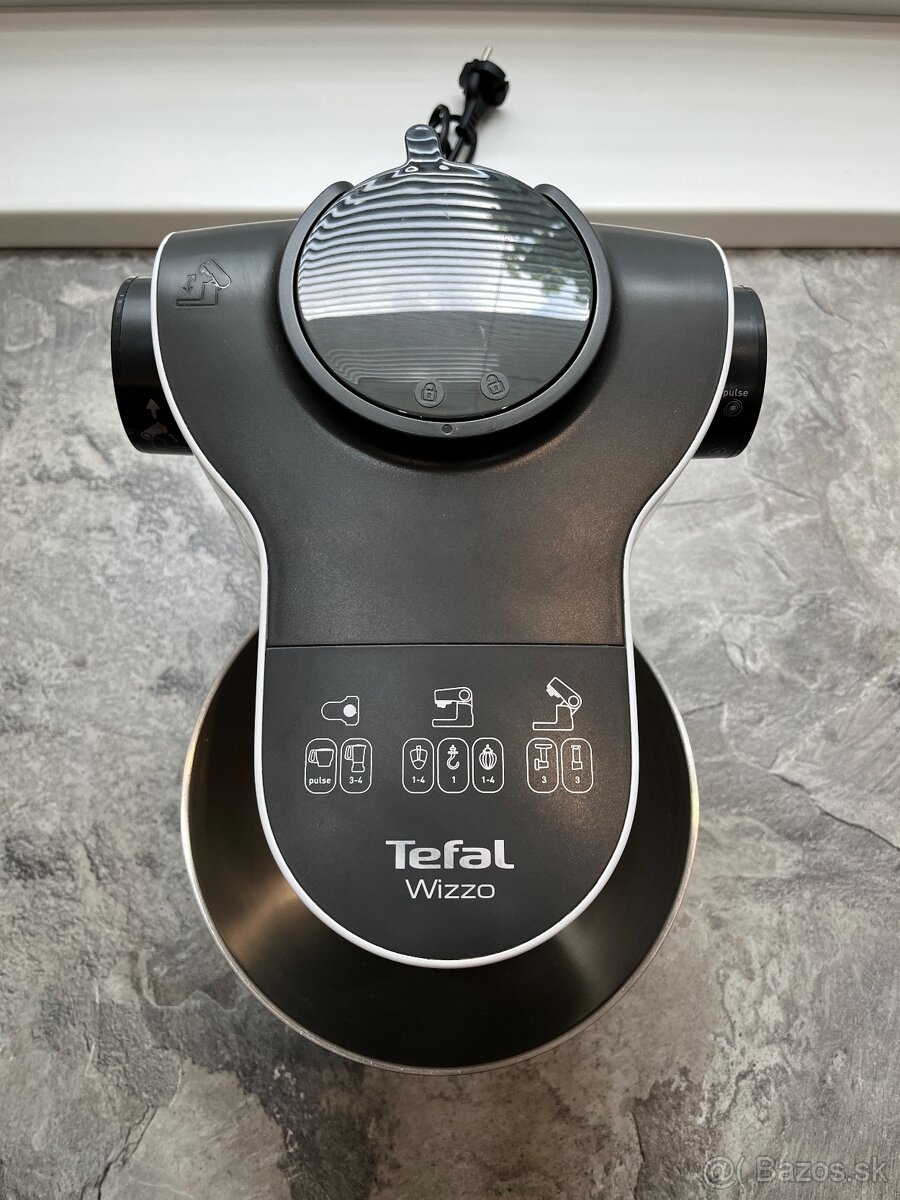 Kuchynský robot Tefal WIZZO QB30 - 11