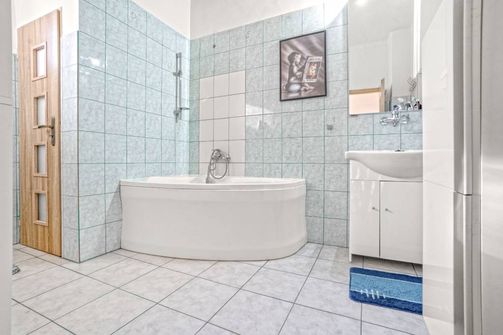 ALL INCLUSIVE | NA PREDAJ VÝNIMOČNÝ RODINNÝ DOM VO VEĽKOM ME - 11