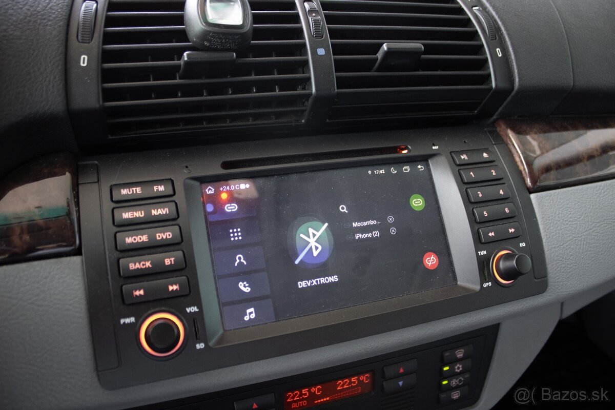 BMW X5 4.4i A/T - 11