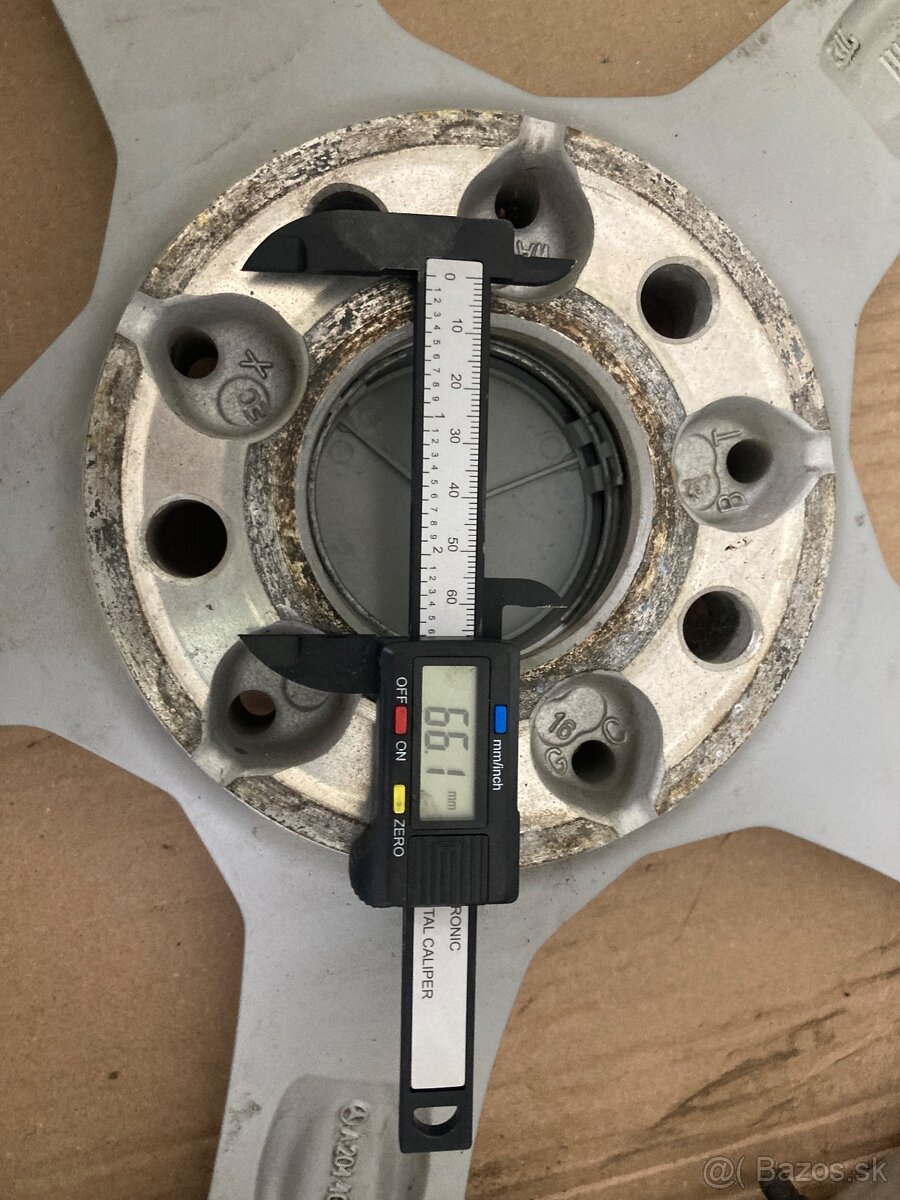 Mercedes A2044010004 - 11