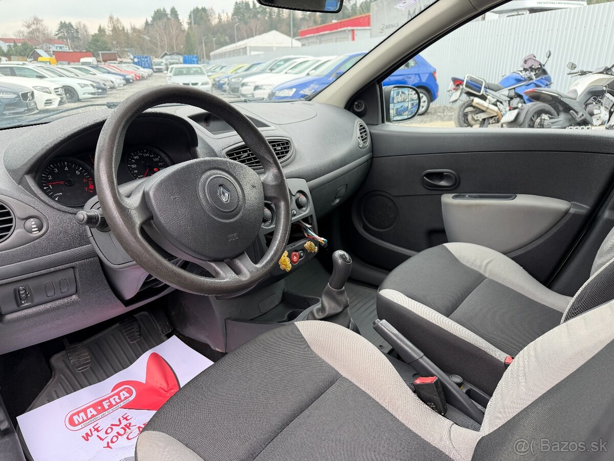 Renault Clio 1.2 Authentique - 11