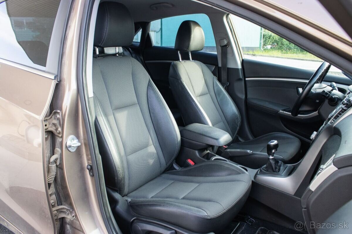 Hyundai I30 1.6 CRDi - 11