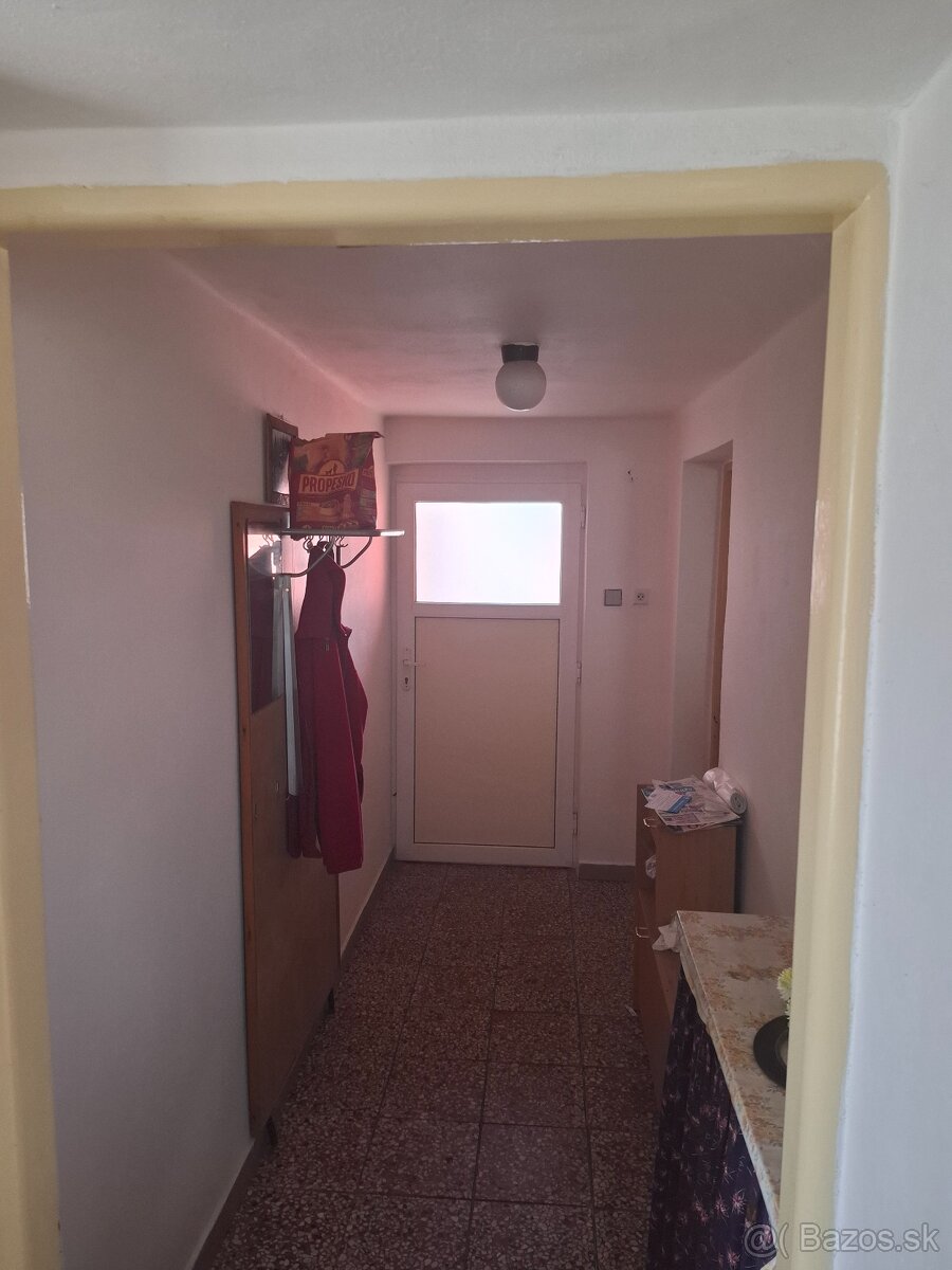 Predám štvorizbový rodinný dom Kúty - 11