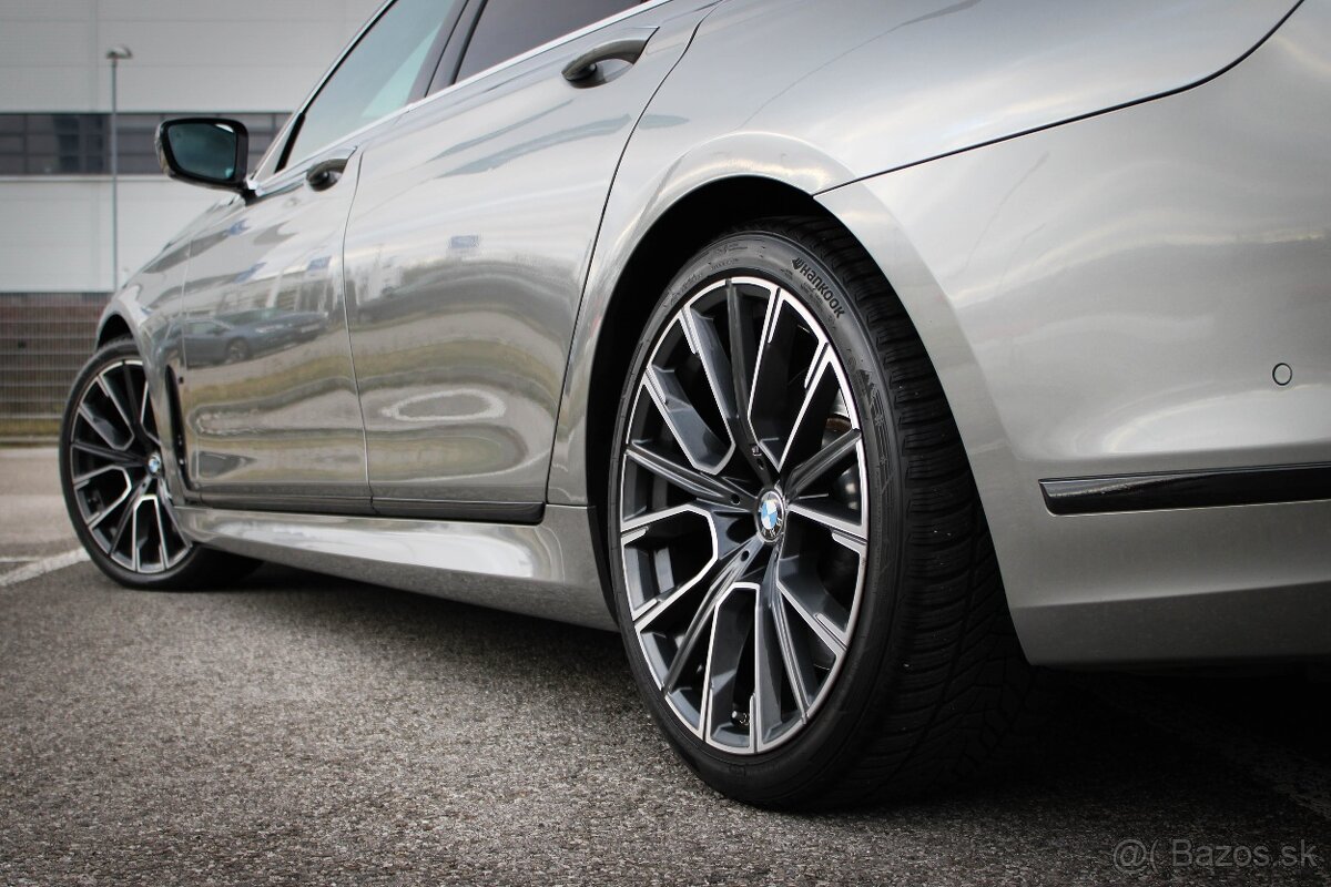 BMW 750d xDrive G11 LCI - 11