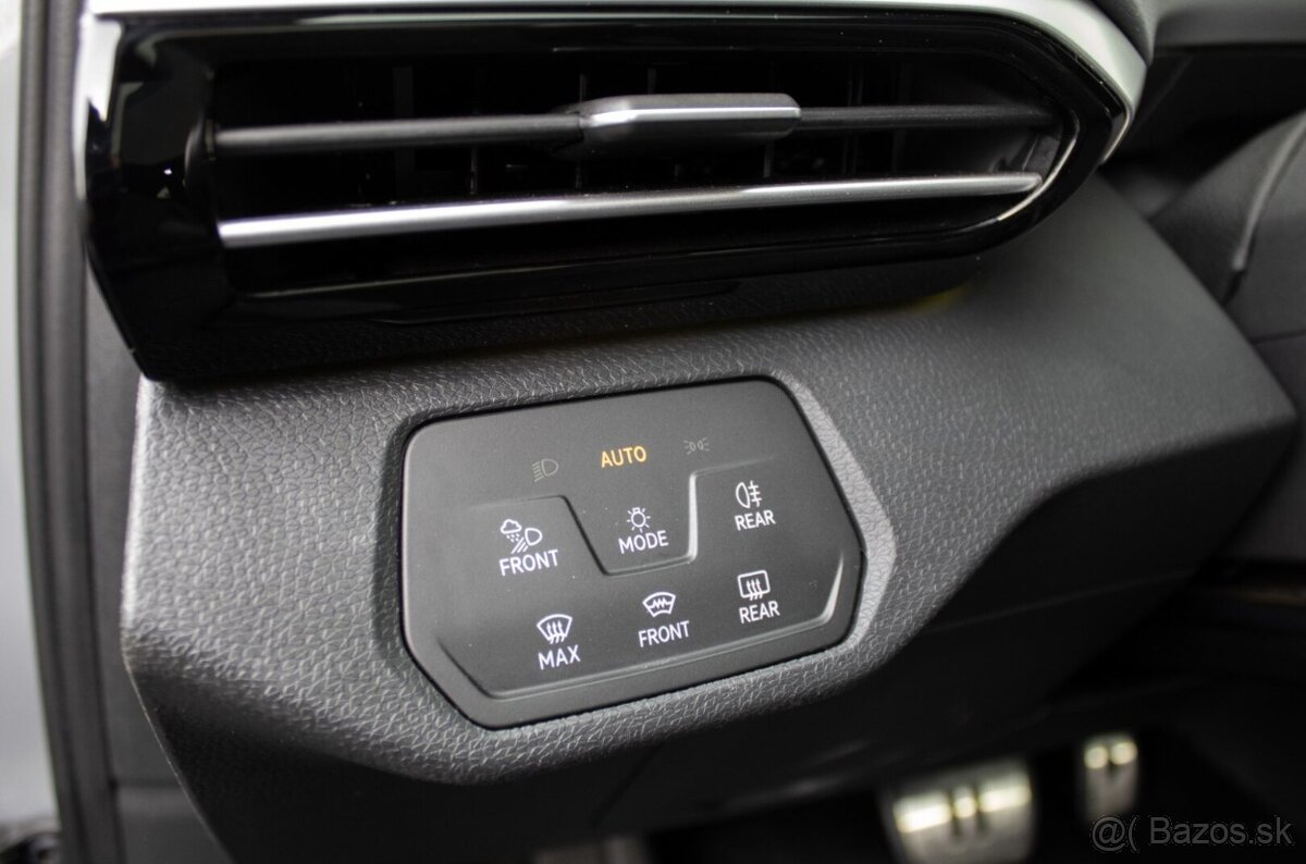 Volkswagen ID.5 PRO Performance / 150kW / 77kWh / 2022 - 11