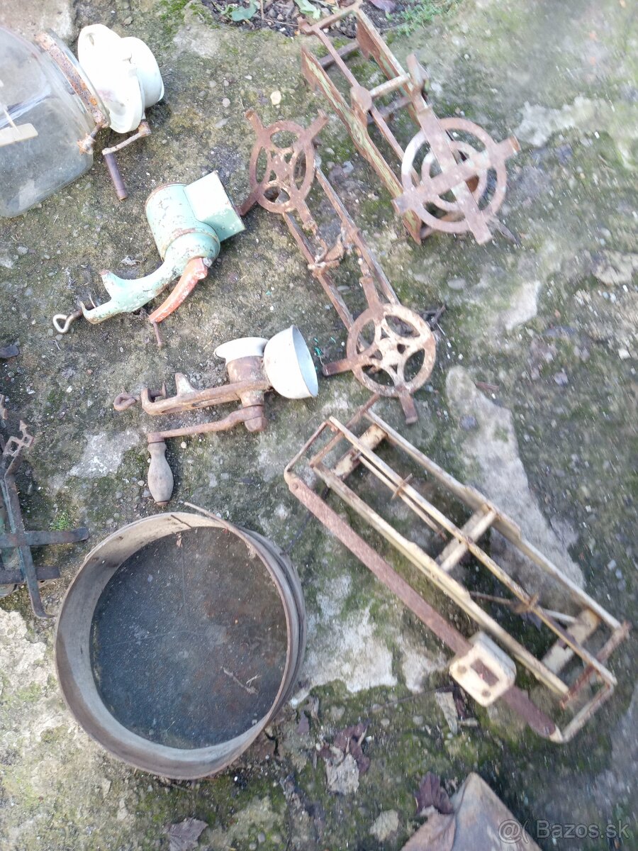 Klamre veci do starej kuchyne - 11