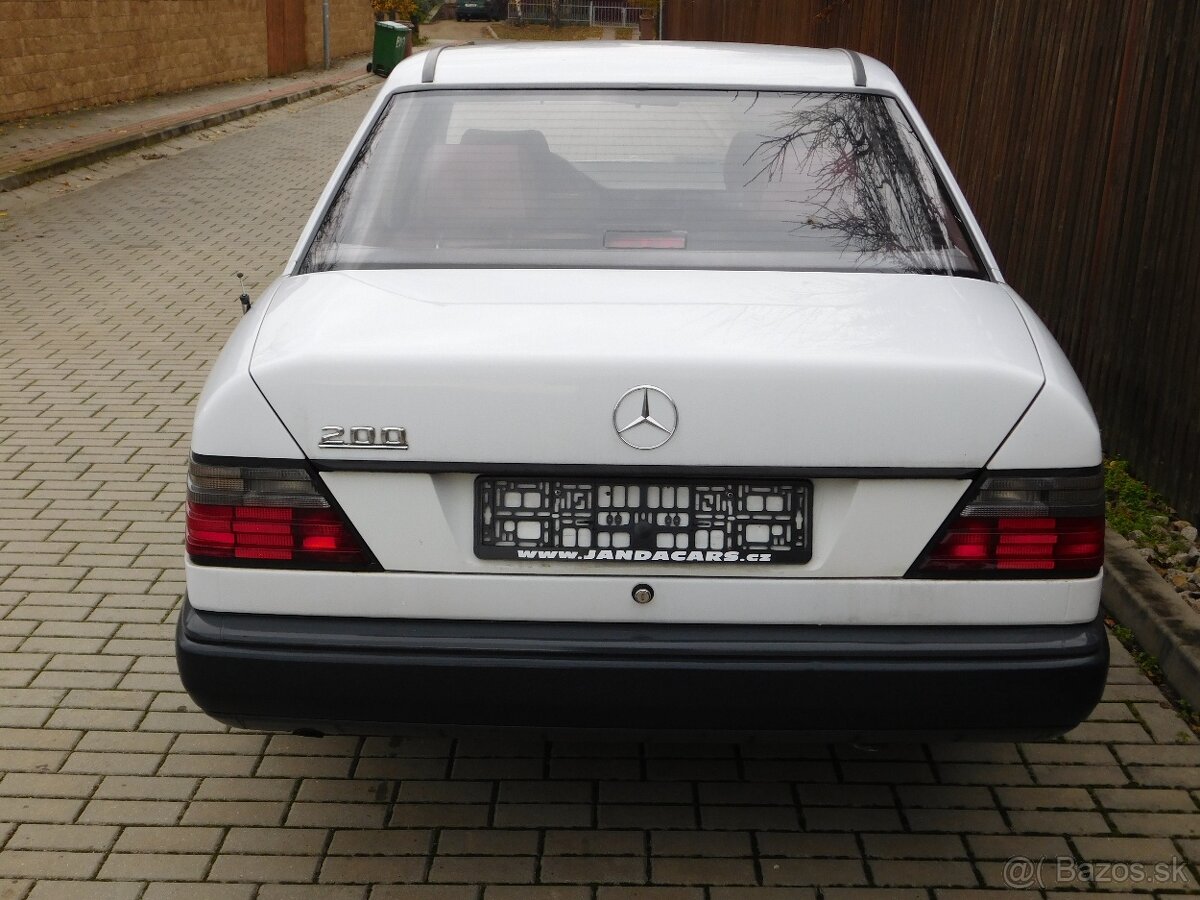 Mercedes Benz 124 200i ++původ Itálie ++ BEZ KOZOZE - 11