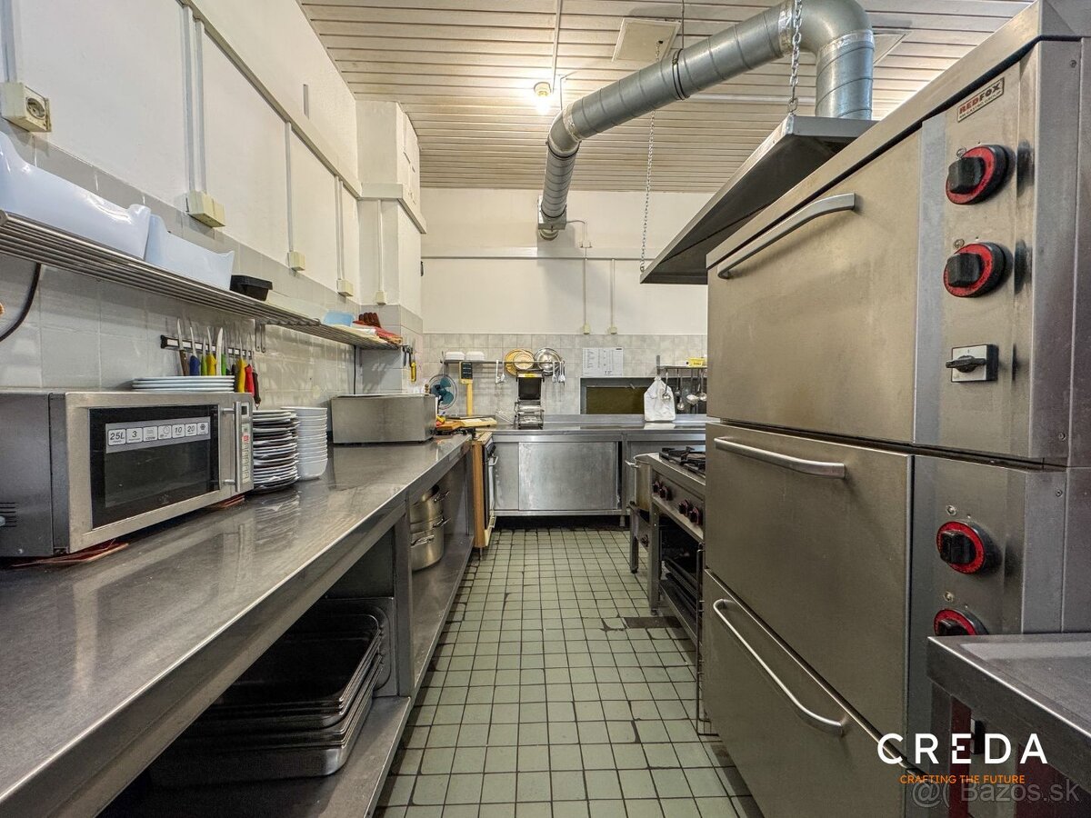CREDA | predaj komerčný objekt - reštaurácia 860 m2 , Šinta - 11