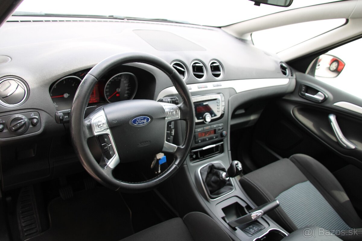 Ford S-Max Trend - 11