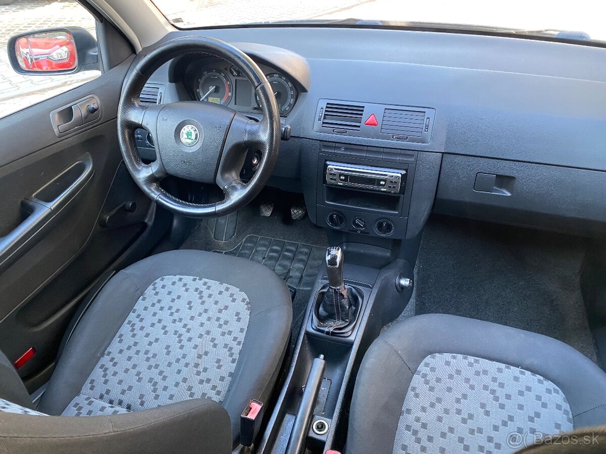 Škoda Fabia 1.2HTP Rok výroby 2006 (facelift) - 11