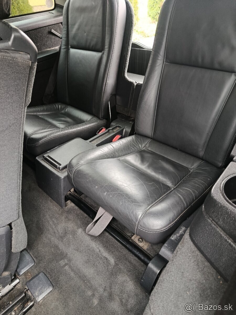 Volvo XC90 XC 90 D5 - 11