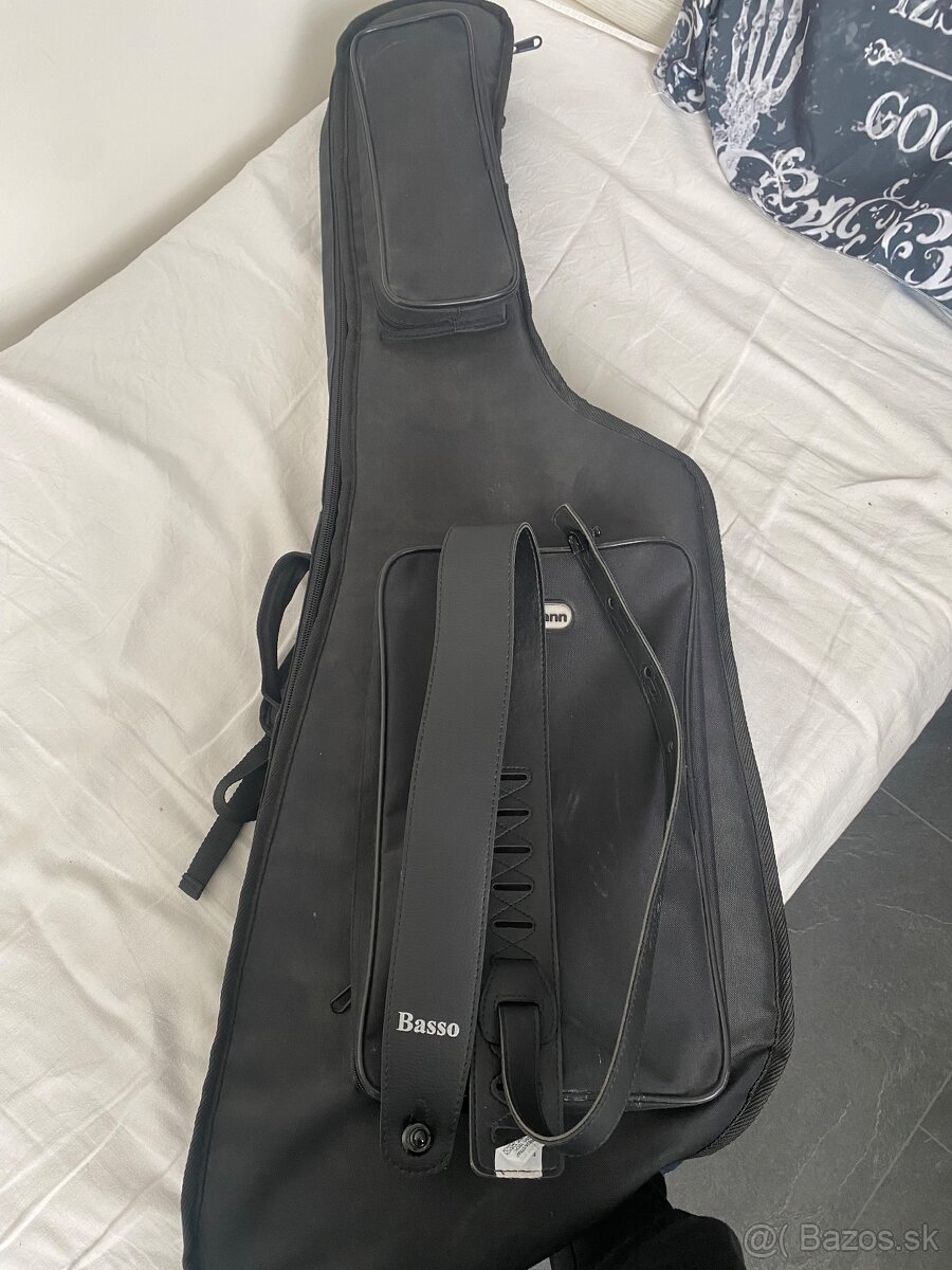 Epiphone Explorer Goth - 11