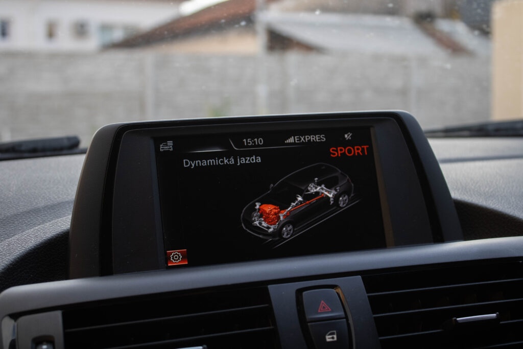 BMW Rad 1 116i M-PACKET 2014 - 11