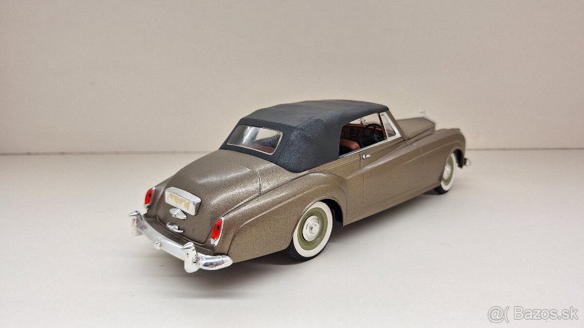 1:18 - 1:20 BENTLEY S2 - 11
