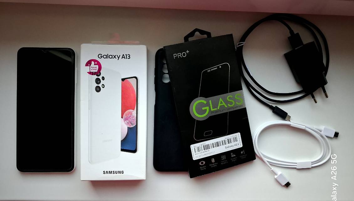 Samsung Galaxy A13 White - 11