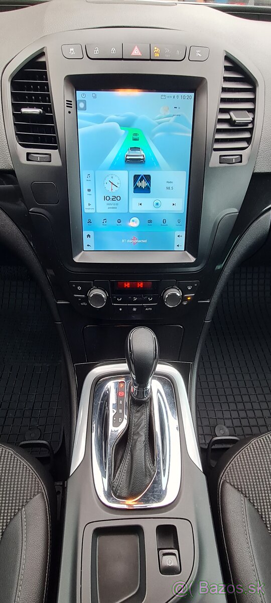 Opel Insignia ST combi 2010", automat - 11