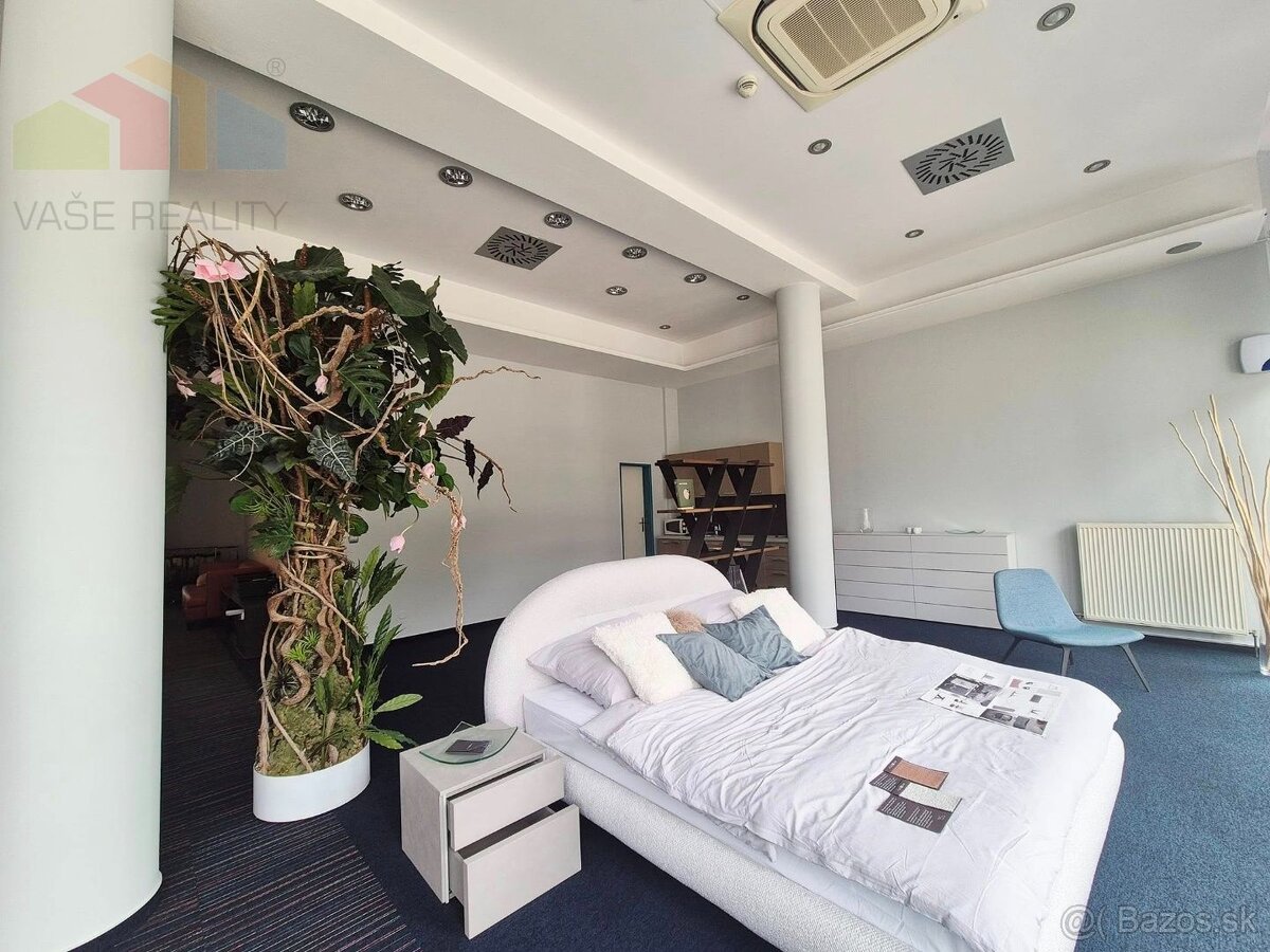 Na predaj obchodný priestor v polyfunkčnej budove, Vajnorská - 11