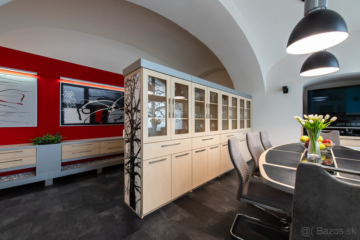 Na predaj 2 izbový byt, centrum - Košice, Hlavná - 11