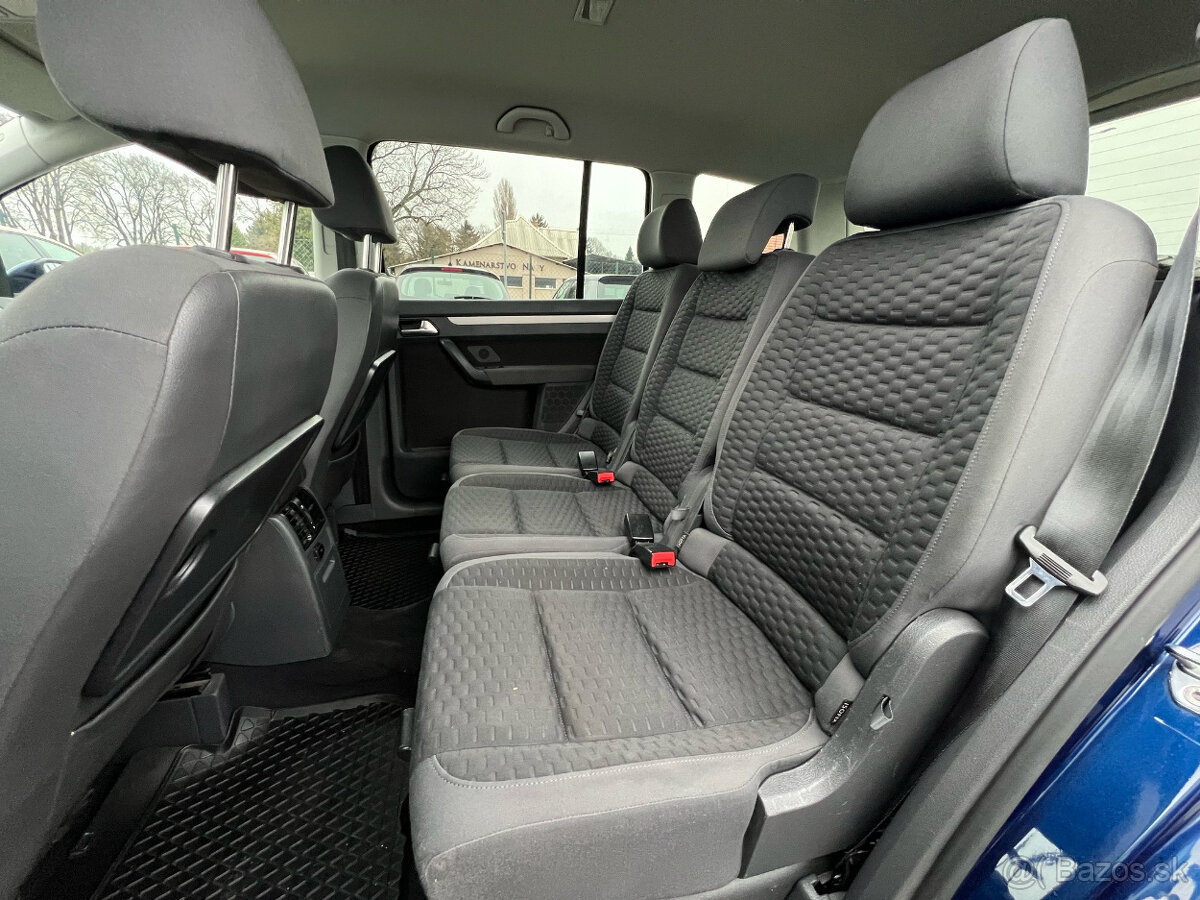 VW Touran FL 1.9 TDI diesel, 77kW, MT/6, rok:03.2010. - 11
