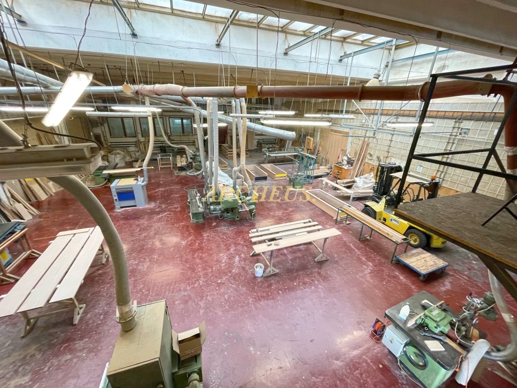 PREDAJ: Výrobná hala, skladové a adm. priestory, Prešov - 11