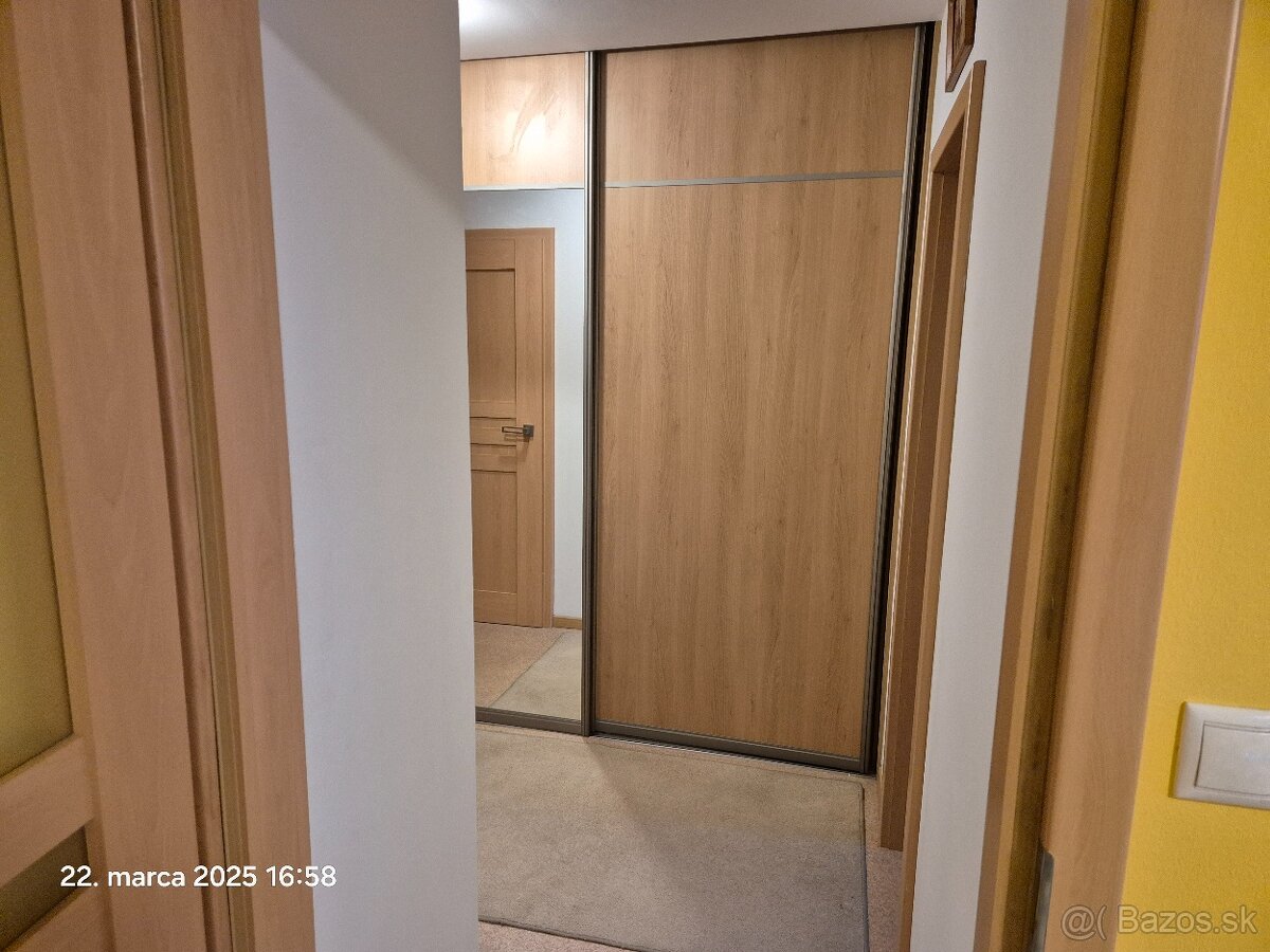 Prenájom - 1,5 izbový byt v Košiciach - Terasa, Hronská ul. - 11