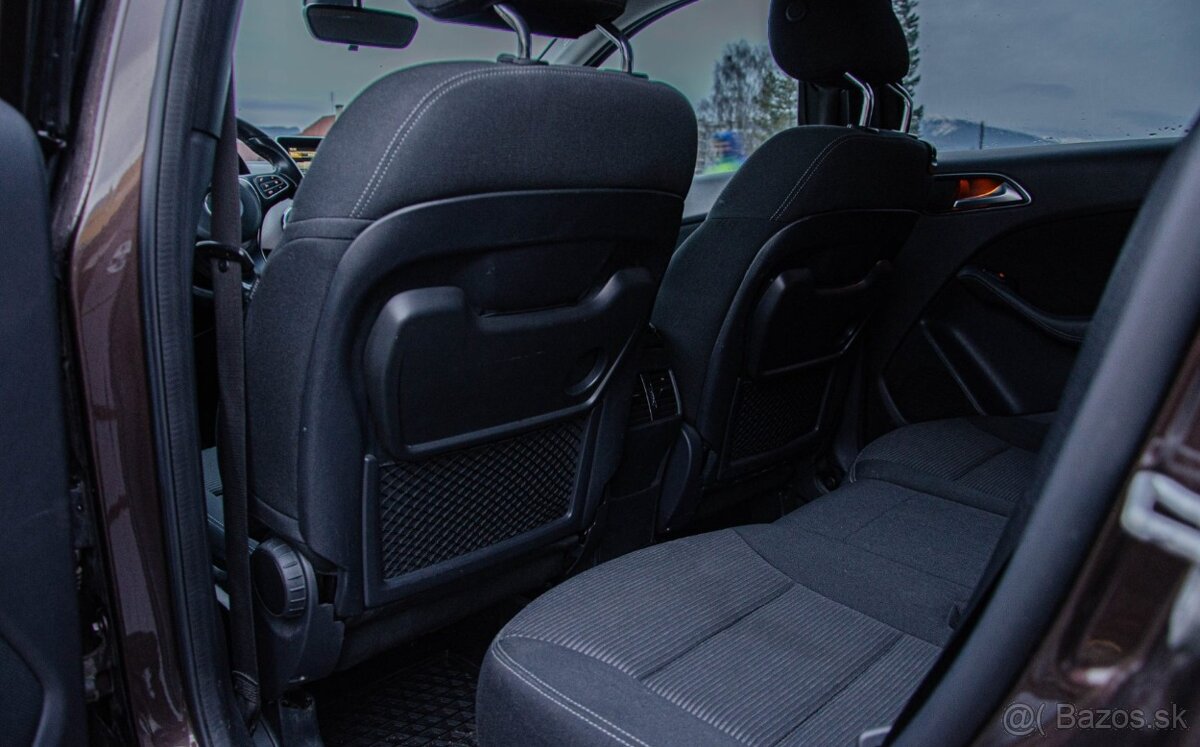 Mercedes-Benz B trieda 180 d - 11