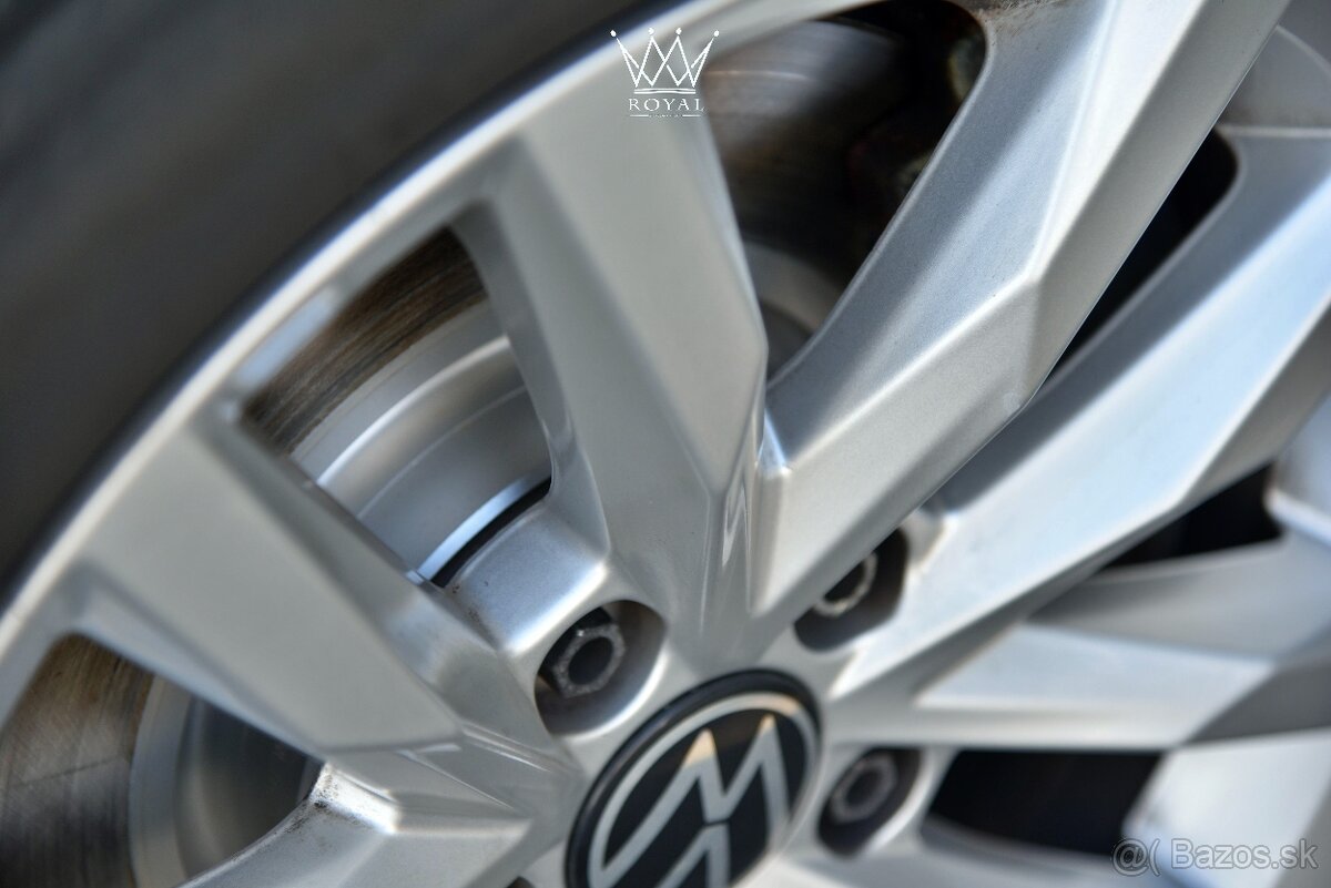 Volkswagen Passat Variant facelift 2.0 TDI DSG DPH - 11