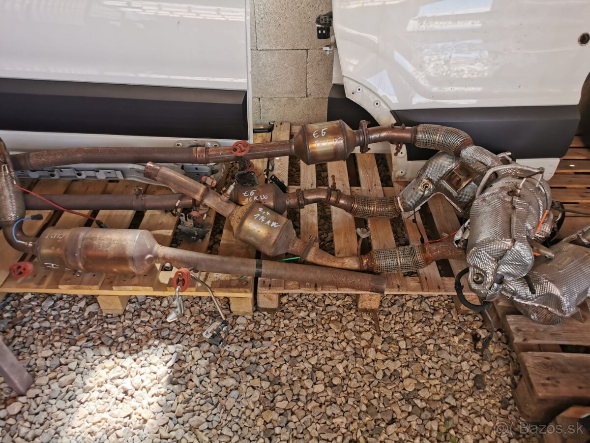 Rozpredam Ford Transit 2,2 - 11