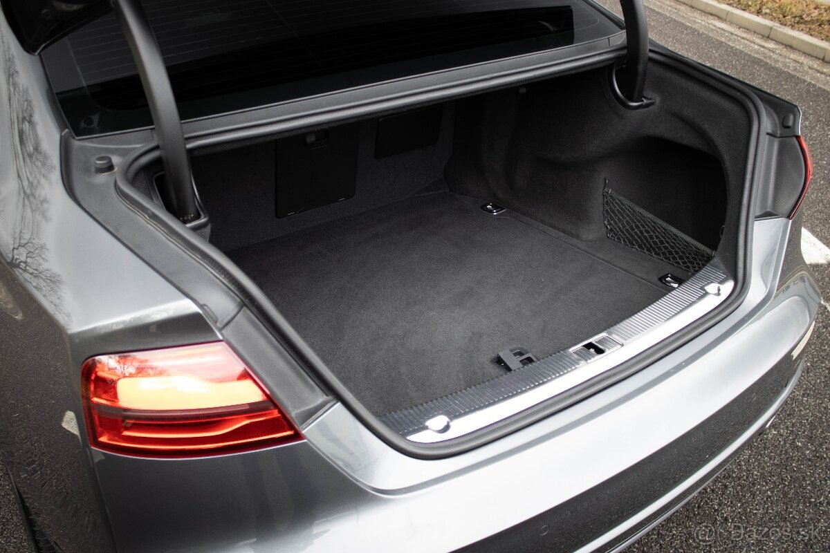 Audi S8 / SVK auto / TOP STAV / - 11