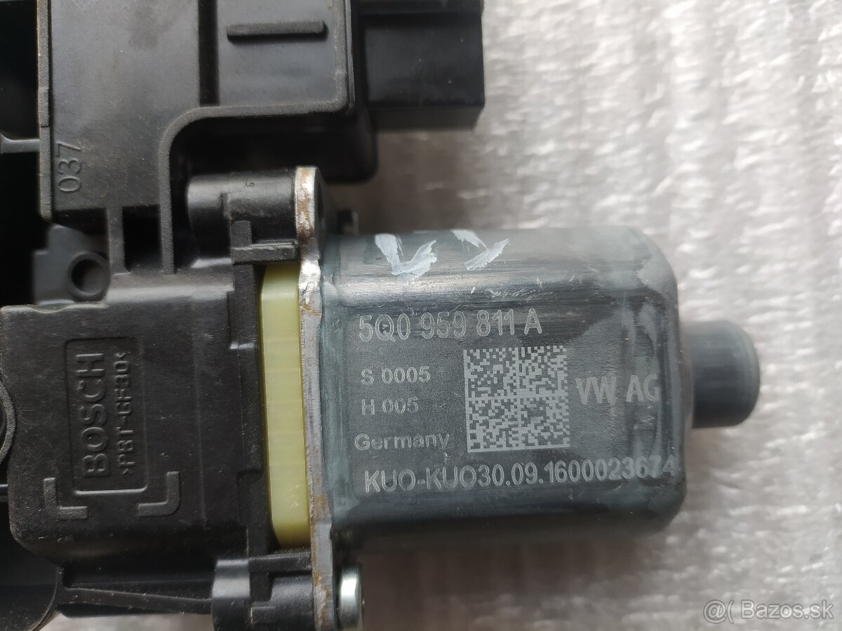 Motorček stahovania okná Škoda Octavia 3 Rapid VW Golf 7 - 11