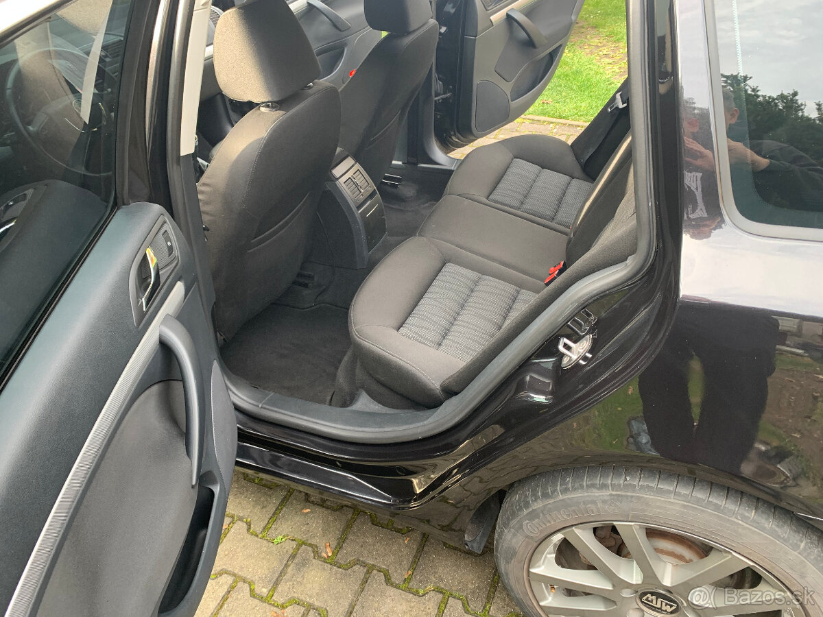 Škoda Octavia II Combi 1.6 TDI CR Elegance - 11