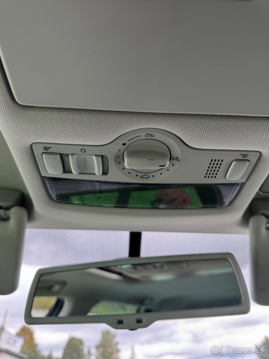 ✅ Škoda Octavia 2 TDI Elegance - 11