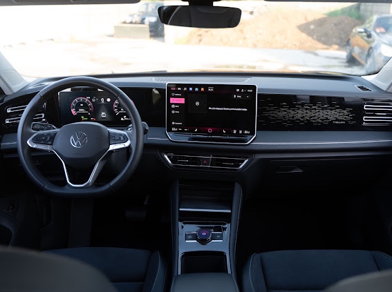 Volkswagen Tiguan 1.5 eTSI Elegance, IQ light 2024 - 11