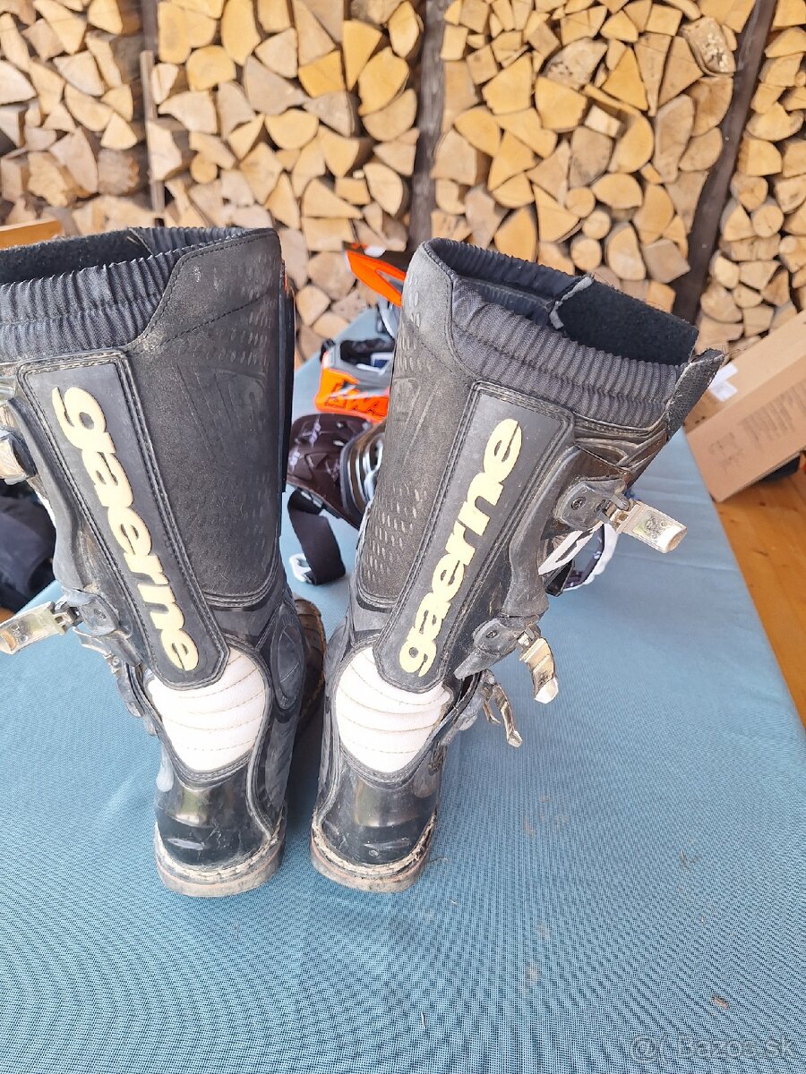 Vystroj na motocross - 11