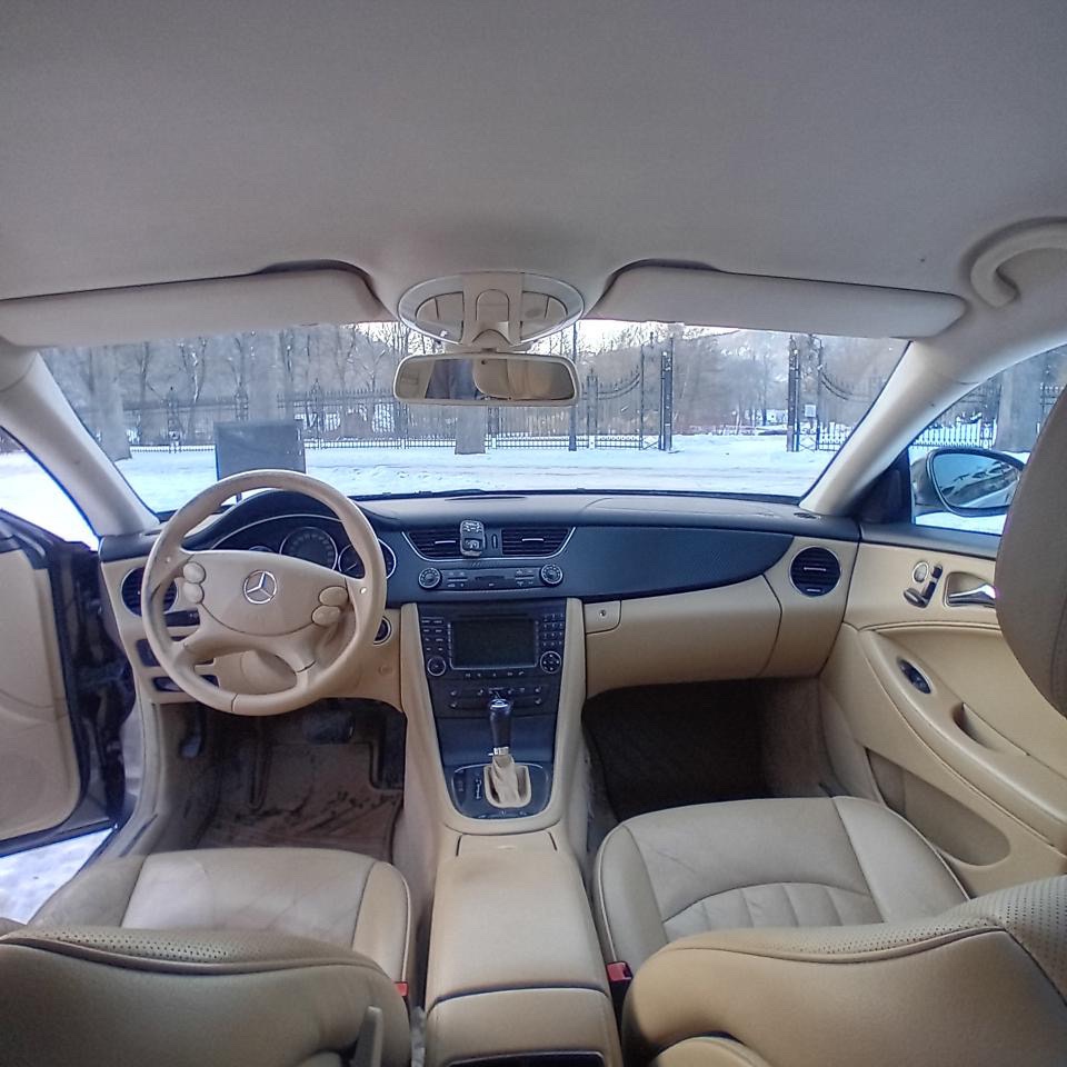 Mercedes CLS 320 - 11