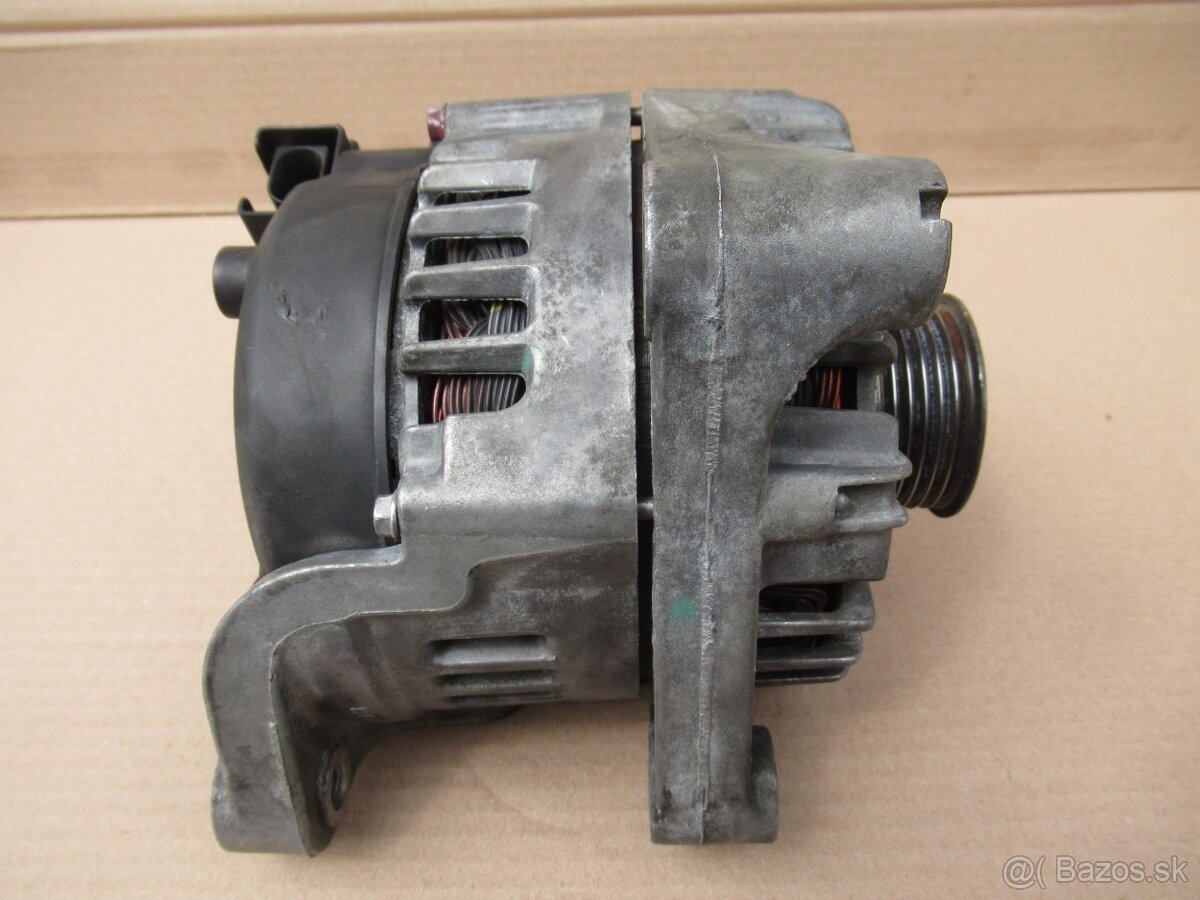 BMW alternátor 180A Valeo 7802261 - 11